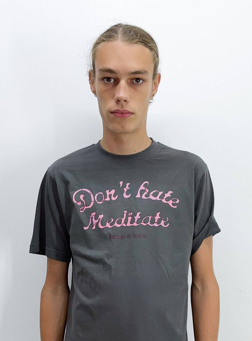 'Don't Hate Meditate' T-Shirt Grey/Purple